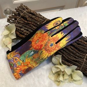Women’s Van Gogh Microfiber Stretch Super Soft Gloves